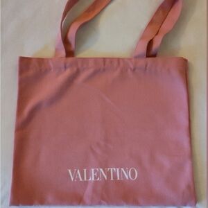 Brand New In packaging Valentino Garavani VIP/GWP Pink Tote Bag